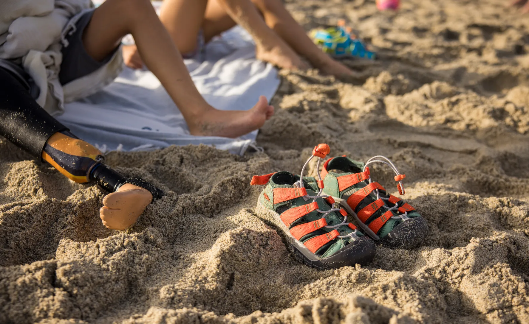 Little Kids' Newport Boundless Sandal  |  Granite Green/Scarlet Ibis